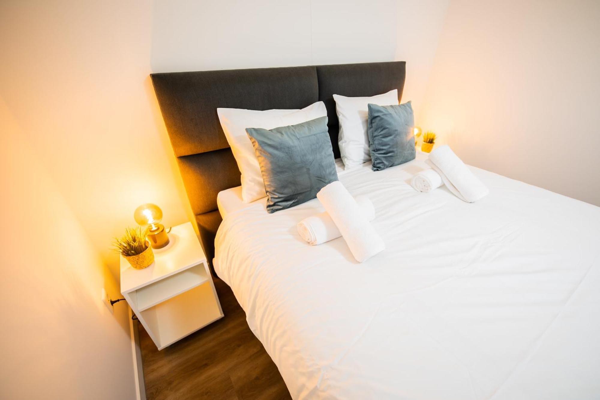 Friendly 50M2 One-Bedroom Apartment - We39A Tiel Dış mekan fotoğraf
